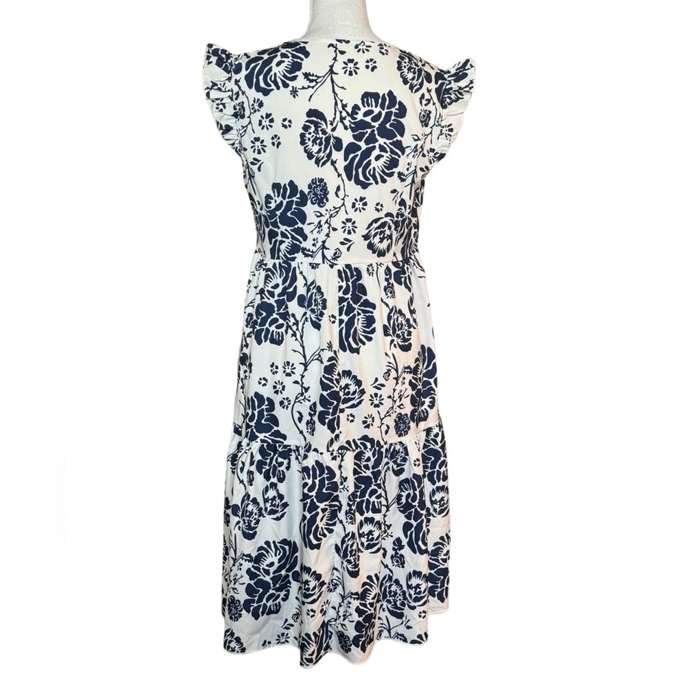 Shein Floral print beautiful midi dress. Ruffle Hem Smock Dress Medium - Picture 3 of 9